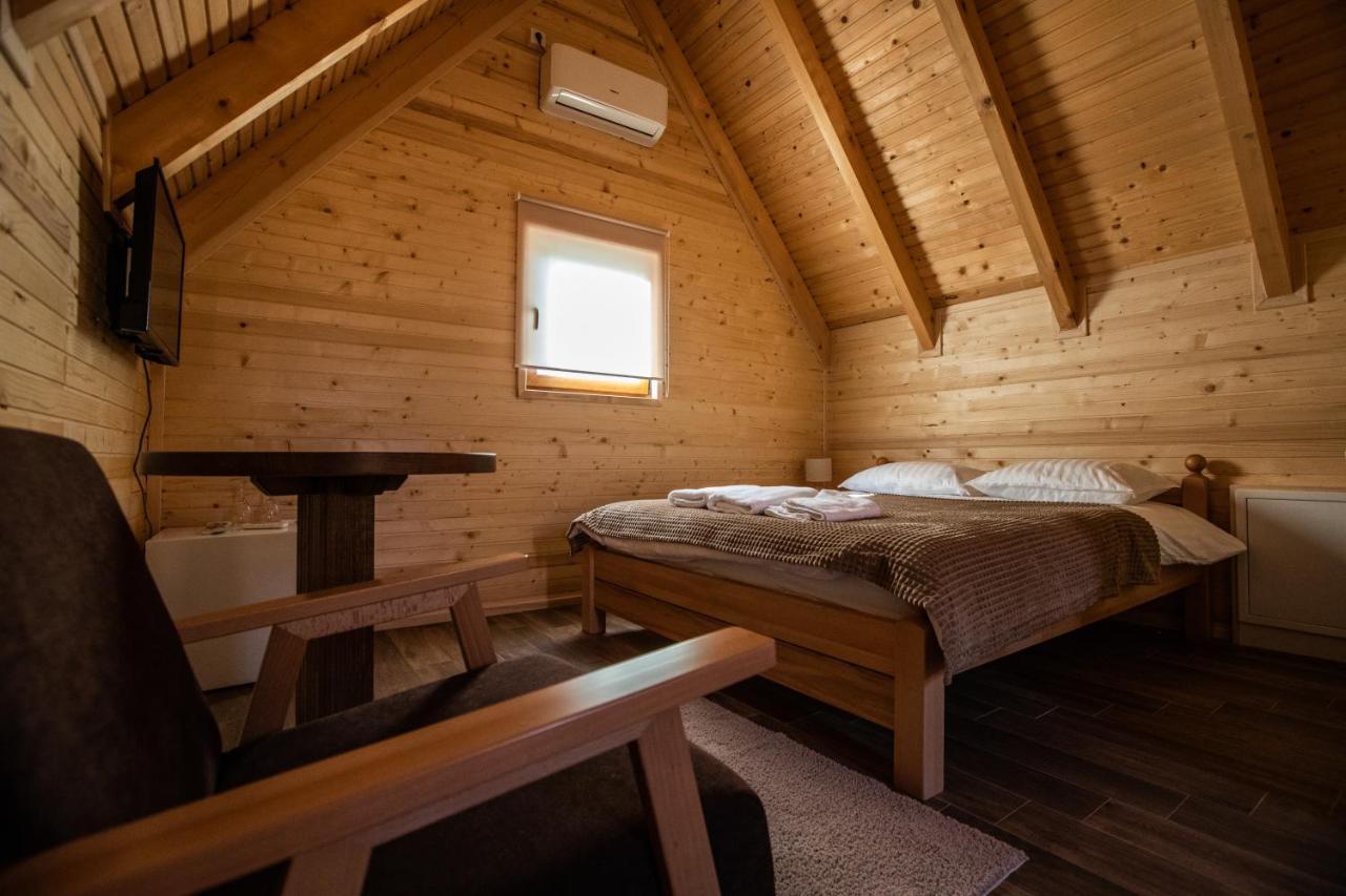 Hotel Babino Brdo Derventa Екстер'єр фото