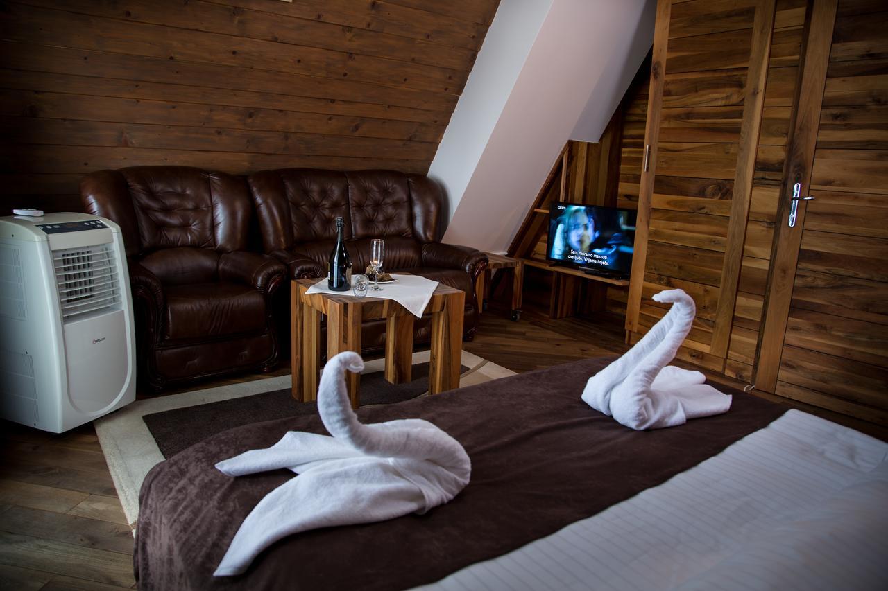 Hotel Babino Brdo Derventa Екстер'єр фото