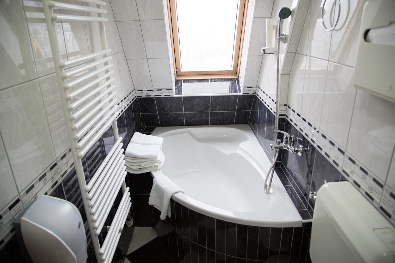Hotel Babino Brdo Derventa Екстер'єр фото